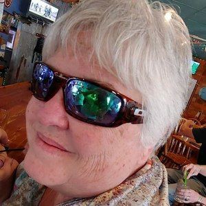 Meet your Posher, Lanny